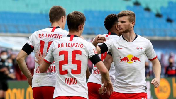 RB Leipzig Para pemain RB Leipzig merayakan gol mereka ke gawang Hertha Berlin pada pekan ke-28 Bundesliga di Red Bull Arena, Rabu (27/5/2020) malam WIB. (Foto: AFP)