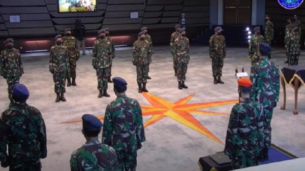 Serah terima jabatan asisten dan kepala dinas Kepala Staf TNI Angkatan Udara (KSAU) dilaksanakan di Markas TNI AU, Jakarta, Jumat (29/5/2020).