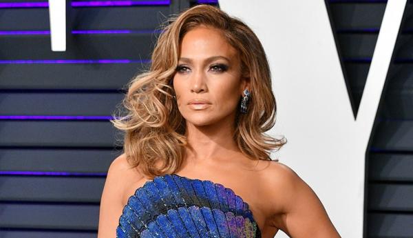 Jennifer Lopez Jennifer Lopez Artis cantik yang punya banyak mantan suami. (Foto: BillBoard)