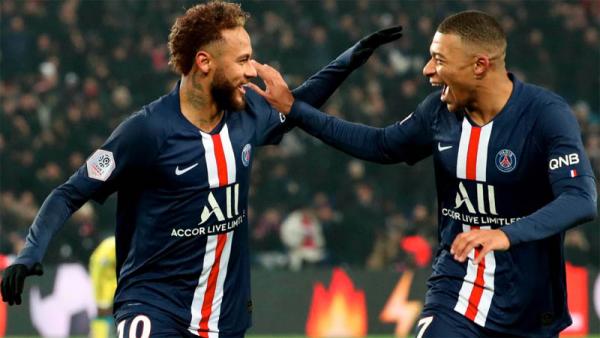 Duo Neymar Jr dan Kyllian Mbappe jadi tumpuan Paris Saint-Germain. (Foto: Daily Mail)