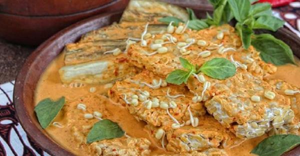 Tempe Pecel (Foto: Instagram IG@janicaturini)