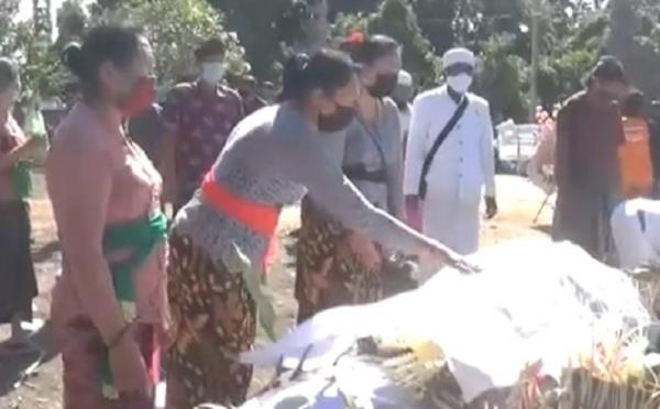 Prosesi Ngaben di Bali. (Foto: dok iNews.id)