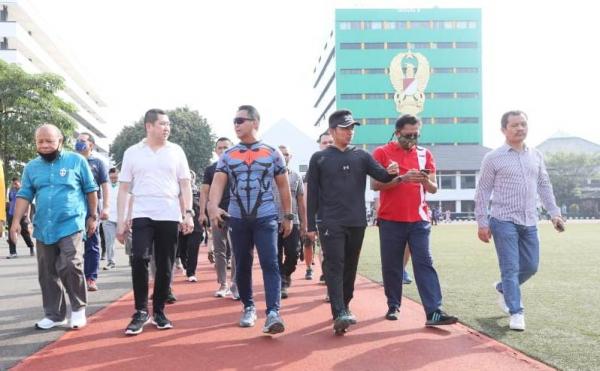 HT dan KSAD Executive Chairman MNC Group Hary Tanoesoedibjo (HT) dan KSAD Jenderal Andhika Perkasa (Riezky Maulana)
