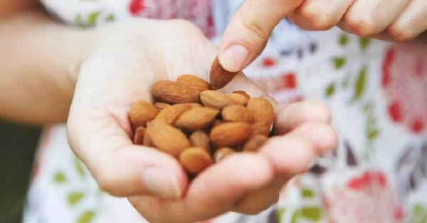 Makanan yang Dapat Membantu agar Cepat Haid, Kacang-Kacangan Makanan yang Dapat Membantu agar Cepat Haid, Kacang-Kacangan