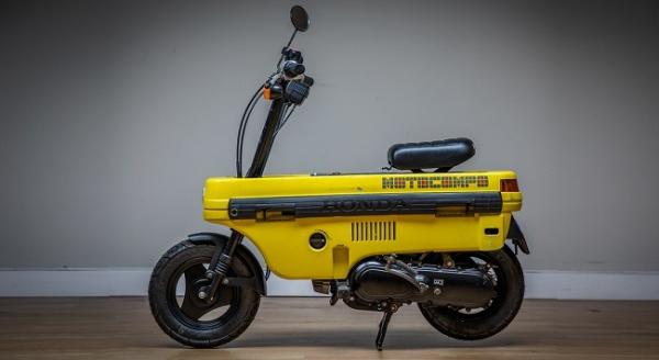04 Motocompo 1