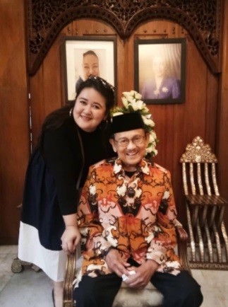 Putri Habibie2