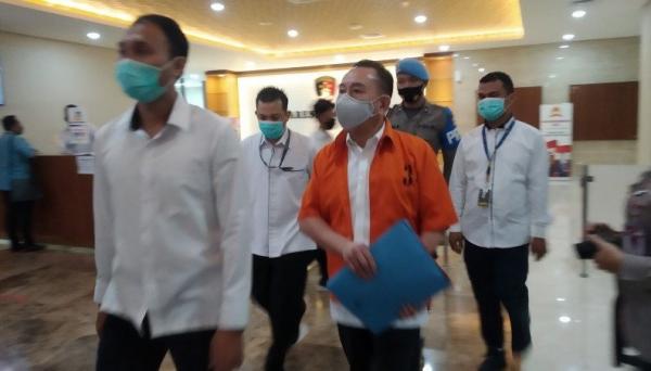 Djoko Tjandra Ant Djoko Tjandra saat menjalani pemeriksaan sebagai tersangka kasus penyuapan pencabutan red notice di Bareskrim Polri, Jakarta, Senin (24/8/2020). (Foto: Antara)