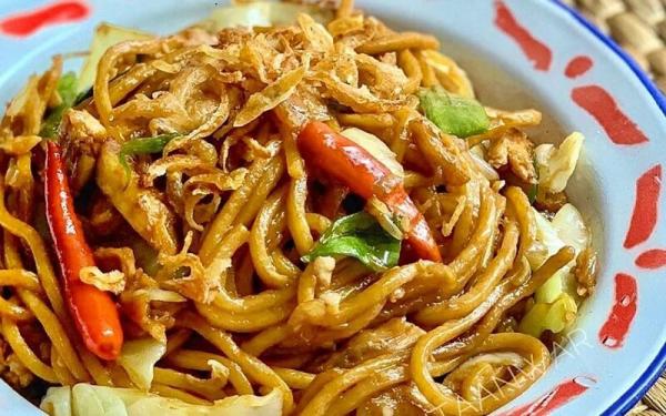 Resep Mie Goreng Jawa Jadul IG@yunitaanwar (iNews.id/esa putra tanjung)