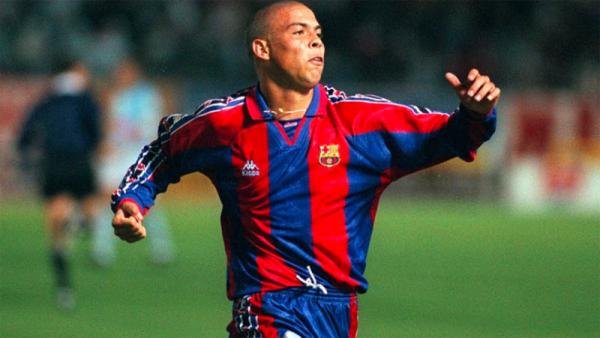 Ronaldo Barcelona Ronaldo Luis (Foto: Capost)