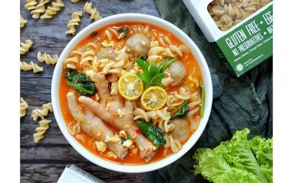 Resep Seblak Ceker Karamel IG@luis_widarto (iNews.id/esa putra tanjung)