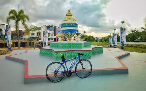 Taman Tugu Gasing IG@edy_0714 (iNews.id/esa putra tanjung)