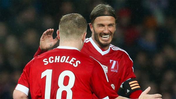 Beckham Scholes David Beckham (kanan) merasakan satu tim dengan Paul Scholes di Manchester United. (Foto: Sky Sports)