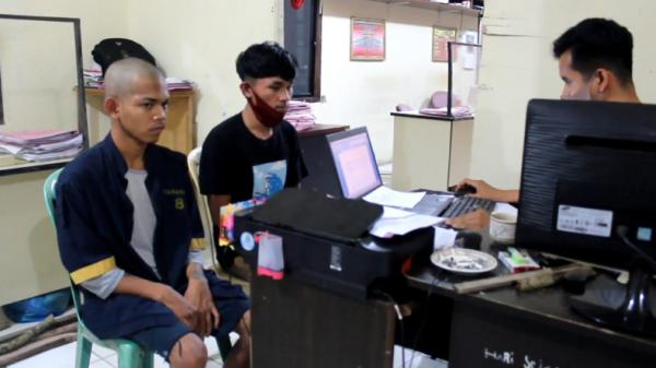 Pelaku pengeroyokan berujung kematian di Payakumbuh, Sumbar (Agung Sulistyo/iNews)