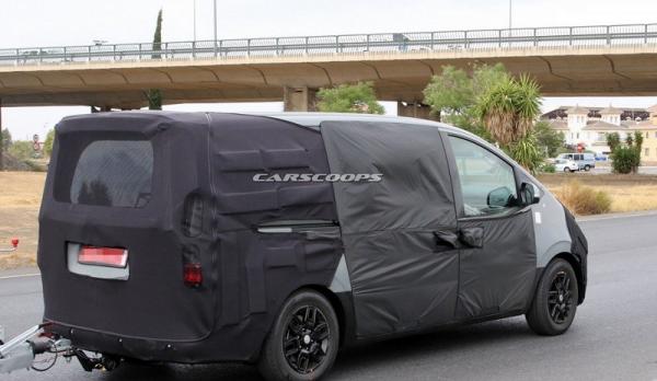 18 Hyundai H1 5