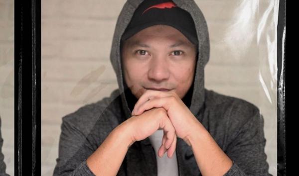 Gading Marten Gading Marten mengunggah kotak cincin, perempuan berinisial CP membuat penasaran