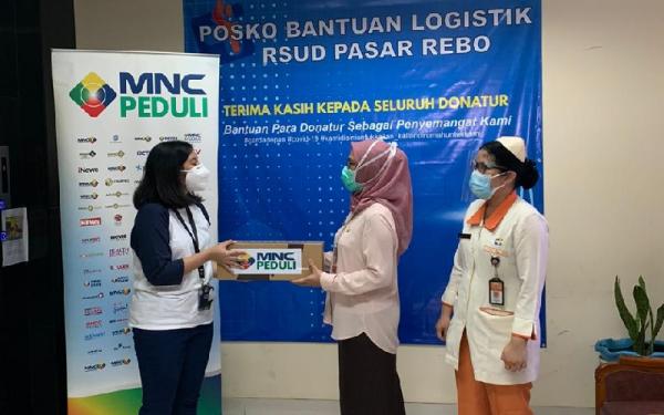 mnc peduli rsud pasar rebo MNC Peduli menyalurkan bantuan untuk tenaga medis di RSUD Pasar Rebo, Jakarta Timur, Senin (21/9/2020). (Foto: MNC Peduli)