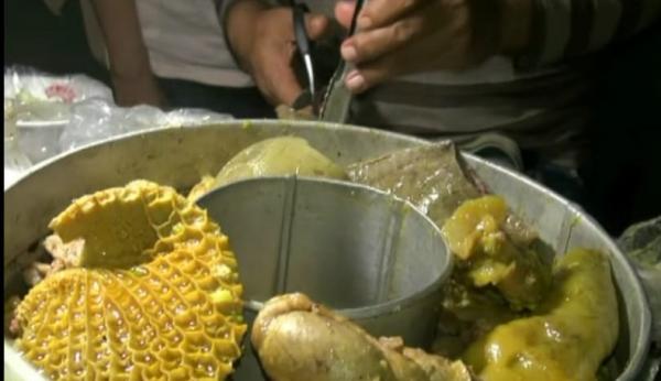 Bakso Peppy di Kecamatan Sedati, Kabupaten Sidoarjo, Jawa Timur viral di media sosial. (Foto iNews/Pramono).