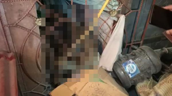 Mayat Mayat tinggal tulang ditemukan di gudang warga Bukittinggi Sumbar (Wahyu Sikumbang/iNews)