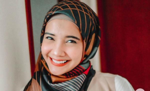 Artis Tolak Syuting karena Disuruh Lepas Hijab. (Foto: Instagram)