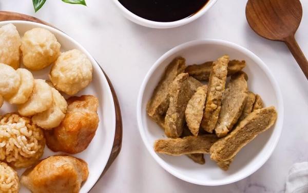 Pempek Palembang Kapal Selam (Foto: IG@heytheresia)