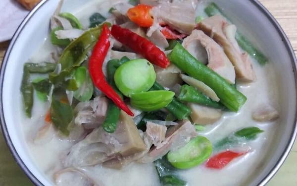 Resep Sayur Lodeh Jawa Kulit Semangka (Foto: Instagram IG@anak_kos_masak)