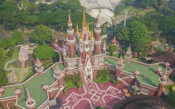 Taman Mini Indonesia Indah (Foto: Instagram IG@byusantosa)