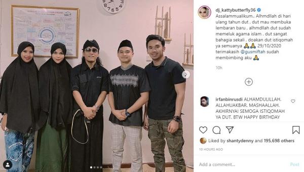 DJ Katty Masuk Mualaf