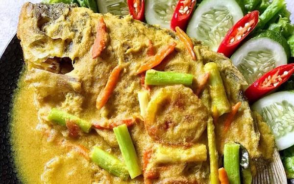Resep Ikan Pesmol Ikan Tenggiri (Foto: Instagram IG@linagui.kitchen)