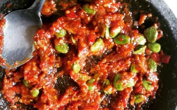 Resep Sambal Pete Cumi Asin (Foto: Instagram IG@bakoelan_banjar)
