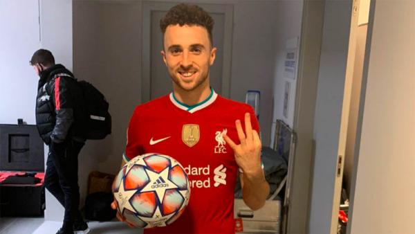 Diogo Jota Diogo Jota mencetak hattrick saat Liverpool meraih kemenangan besar 5-0 atas Atalanta pada matchday ketiga Grup D Liga Champions di Stadion Gewiss, Rabu (2/11/2020) dini hari WIB. (Foto: Twitter @LiverpoolFC)