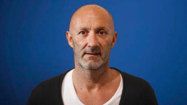 Fabian Barthez Foto terkini Fabian Barthez yang kembali ke sepak bola sebagai konsultan klub Ligue 2, Toulouse. (Foto: Lequipe)