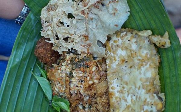 Pecel Madiun Sambal Tanpa Minyak (Foto: IG@sam_kuliner)