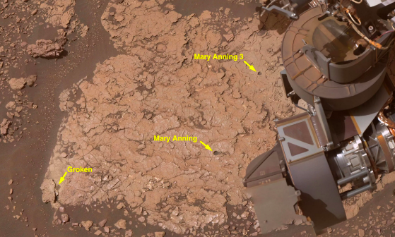 Lubang Curiosity (Foto: NASA)