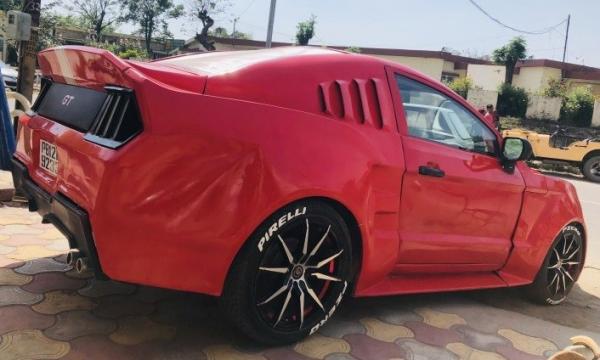 17 Ford Mustang 1