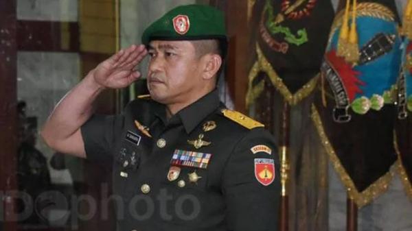 Mayjen TNI Maruli Simanjuntak Mayjen TNI Maruli Simanjuntak diangkat sebagai Panglima Komando Daerah Militer (Kodam) IX/Udayana. (Foto: Dok SINDO)