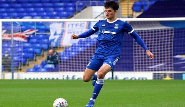 Elkan Baggott Elkan Baggott tampil memukau bersama Ipswich Town U-18. (Foto: Instagram @elkanbaggott)