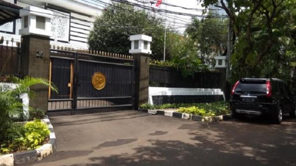 Rumah Dinas KKP 2 Ruf Rumah Dinas Menteri Kelautan dan Perikanan Edhy Prabowo tampak sepi menyusul penangkapan oleh Komisi Pemberantasan Korupsi (KPK). (Foto: iNews.id/ Irfan Maruf).