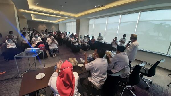 Perindo Makassar2 DPD Partai Perindo Kota Makassar menggelar konsolidasi dan pertemuan dengan seluruh pengurus dan kader partai untuk pemenangan Appi-Rahman di Pilwali Makassar, Senin (30/11/2020). (Foto: iNews/Leo Muhammad Nur)