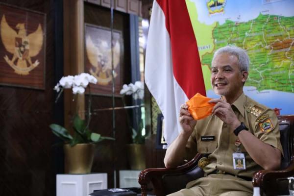 ganjar ponpess Gubernur Ganjar Pranowo berbicara di acara Sarasehan Hari Santri dengan materi “Penanganan Covid-19 di Pondok Pesantren”, Senin (21/12/2020). Istimewa