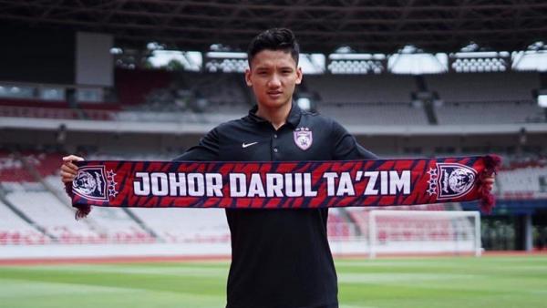 Gelandang muda Indonesia Syahrian Abimanyu resmi direkrut klub Malaysia Johor Darul Takzim (JDT), Rabu (23/12/2020). (Foto: Twitter @OfficialJohor)