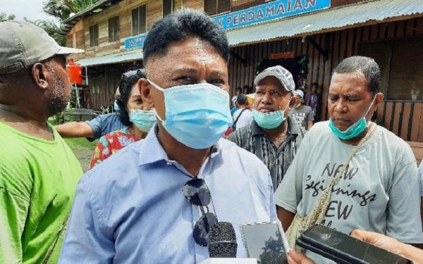 Kadisdik Papua Christian Sohilait Kepala Dinas Pendidikan, Perpustakaan dan Arsip Daerah Provinsi Papua Christian Sohilait (Foto: Antara)