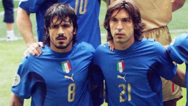 Gattuso Pirlo Gennaro Gattuso (kiri) dan Andrea Pirlo saat bersama di Timnas Italia. (Foto: Youtube)