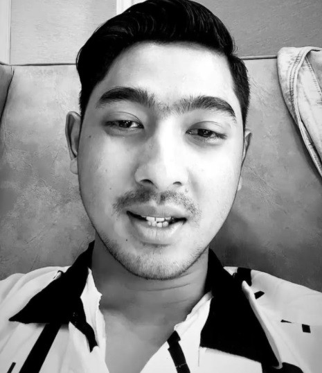 Arya Saloka