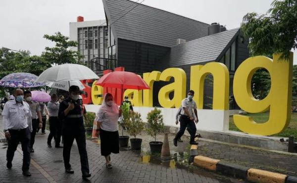 Gate Stasiun Tawang Bangun Stasiun Tawang. (Foto: Ist)