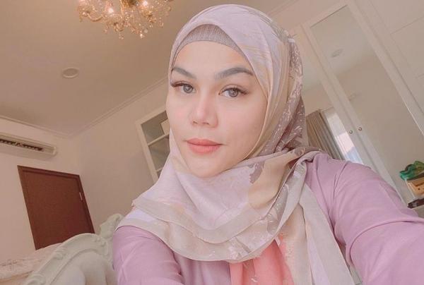 DJ Katty Butterfly, Artis cantik merintis karier dimulai dari profesi DJ. (Foto: IG)