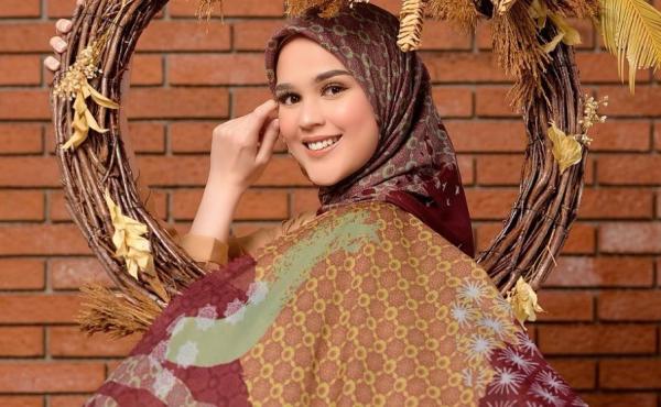 Deretan artis istiqomah berhijab bikin pangling. (Foto: Instagram)