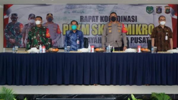 Hengki Haryadi 2 Kepala BKKBN Hasto Wardoyo dengan Menag Yaqut Cholil Qoumas (Foto: Sindo)
