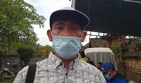 Kepala Dusun Magatelu I Made Suardana. (Foto: iNews/Yunda Ariesta)