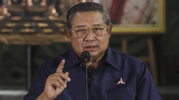 Ketum PKPI, Diaz Hendropriyono membagikan foto lawas SBY dan Moeldoko saat masih aktif di TNI bersama AM Hendropriyono. (Foto: Instagram @diaz.hendropriyono)