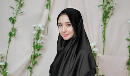 Artis Indonesia yang Paling Banyak Memiliki Mantan Pacar. (Foto: instagram)